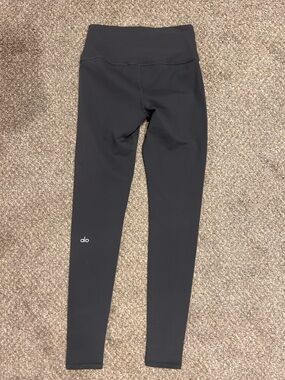 Alo Yoga Charcoal Leggings